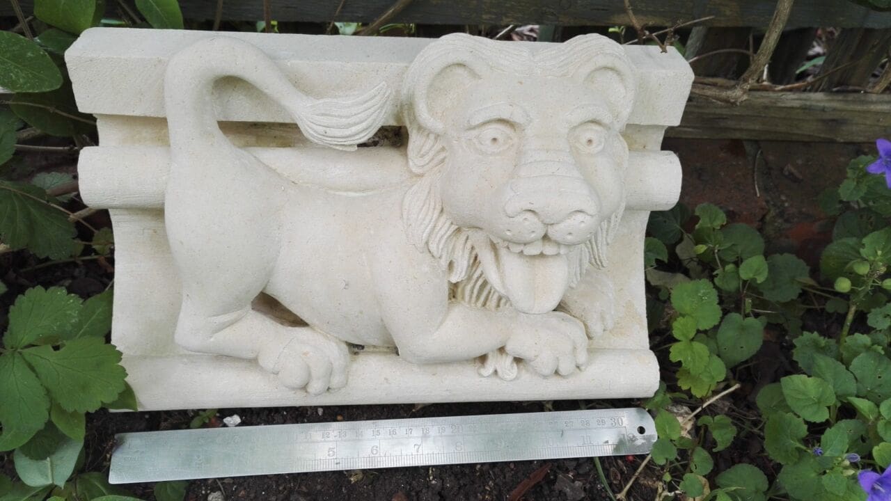Laughing Lion Grotesque - Image 3