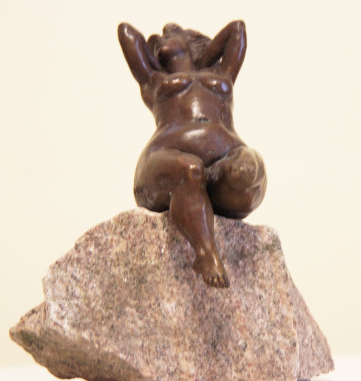 Petite Sungoddess (Bronze Chubby Nude Woman statue) - Image 5