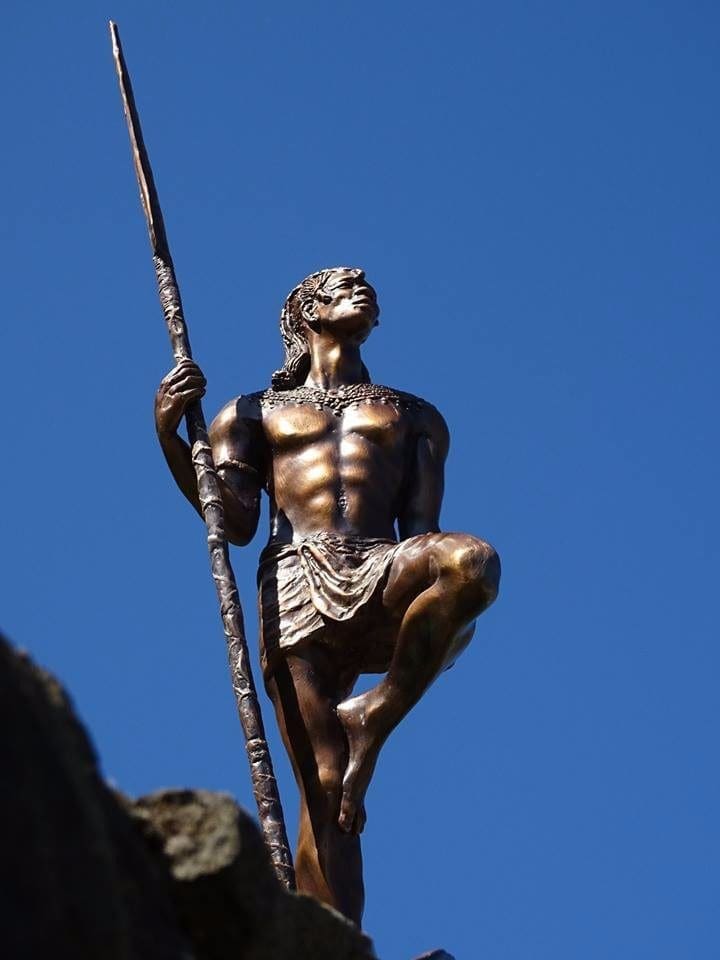Masai Warrior (Little Bronze Fighter sculpture) - Image 2