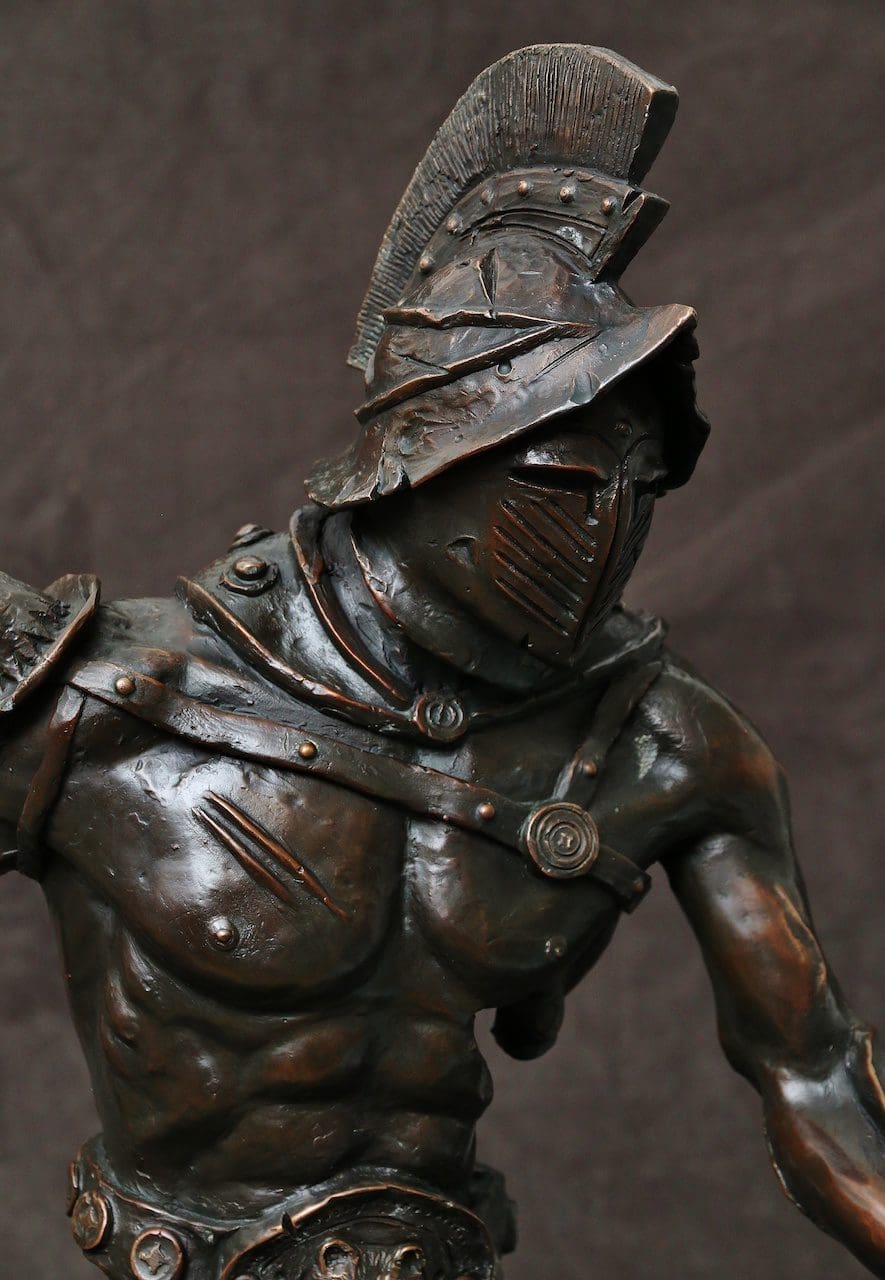 GLADIATOR WARRIOR Bronze Realistic sculpture - Image 2