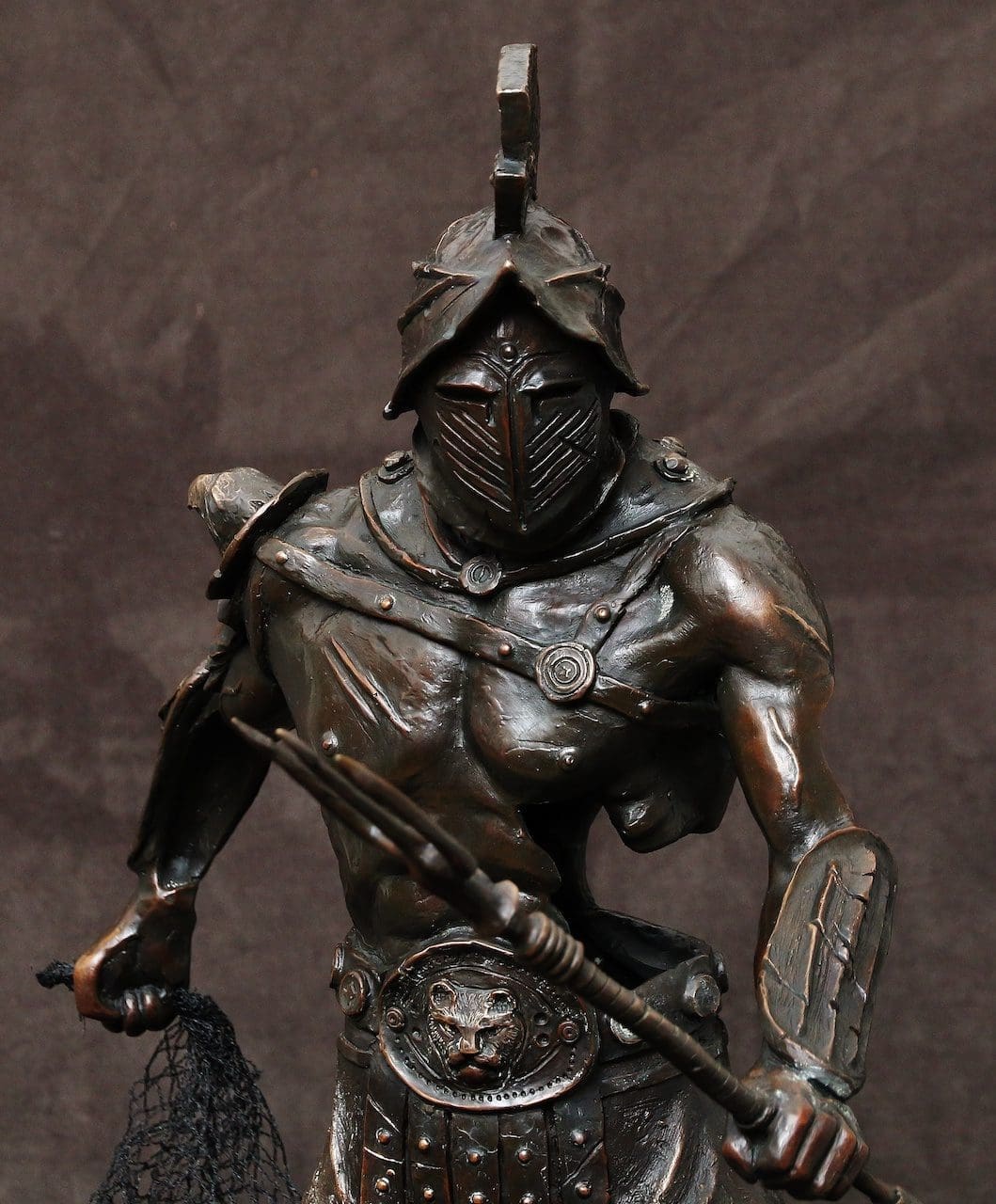 GLADIATOR WARRIOR Bronze Realistic sculpture - Image 3