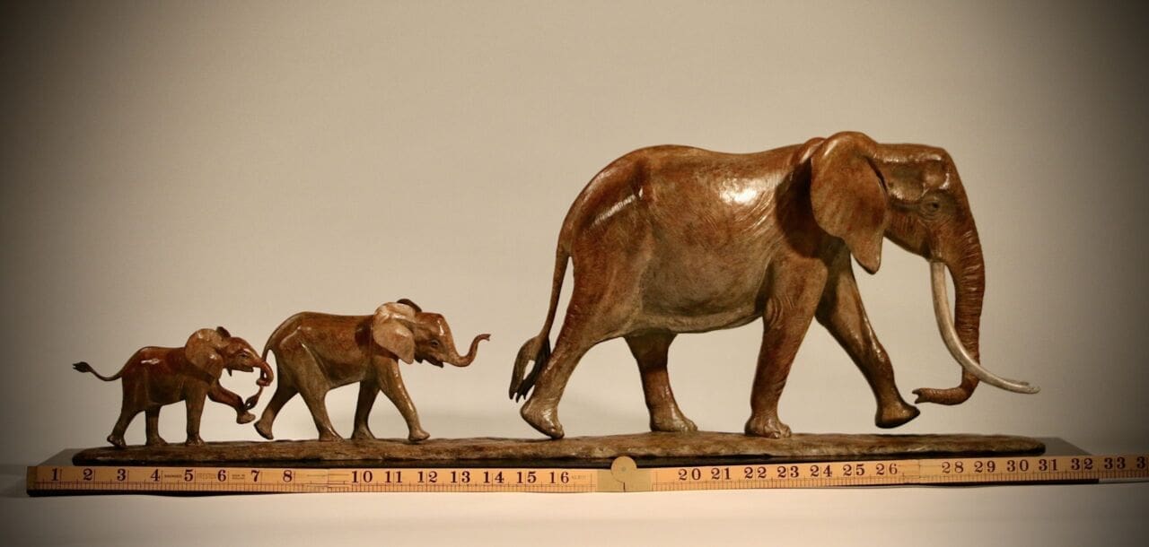 Athena (Matriarch Big Tusker Ele and Calves sculpture) - Image 3