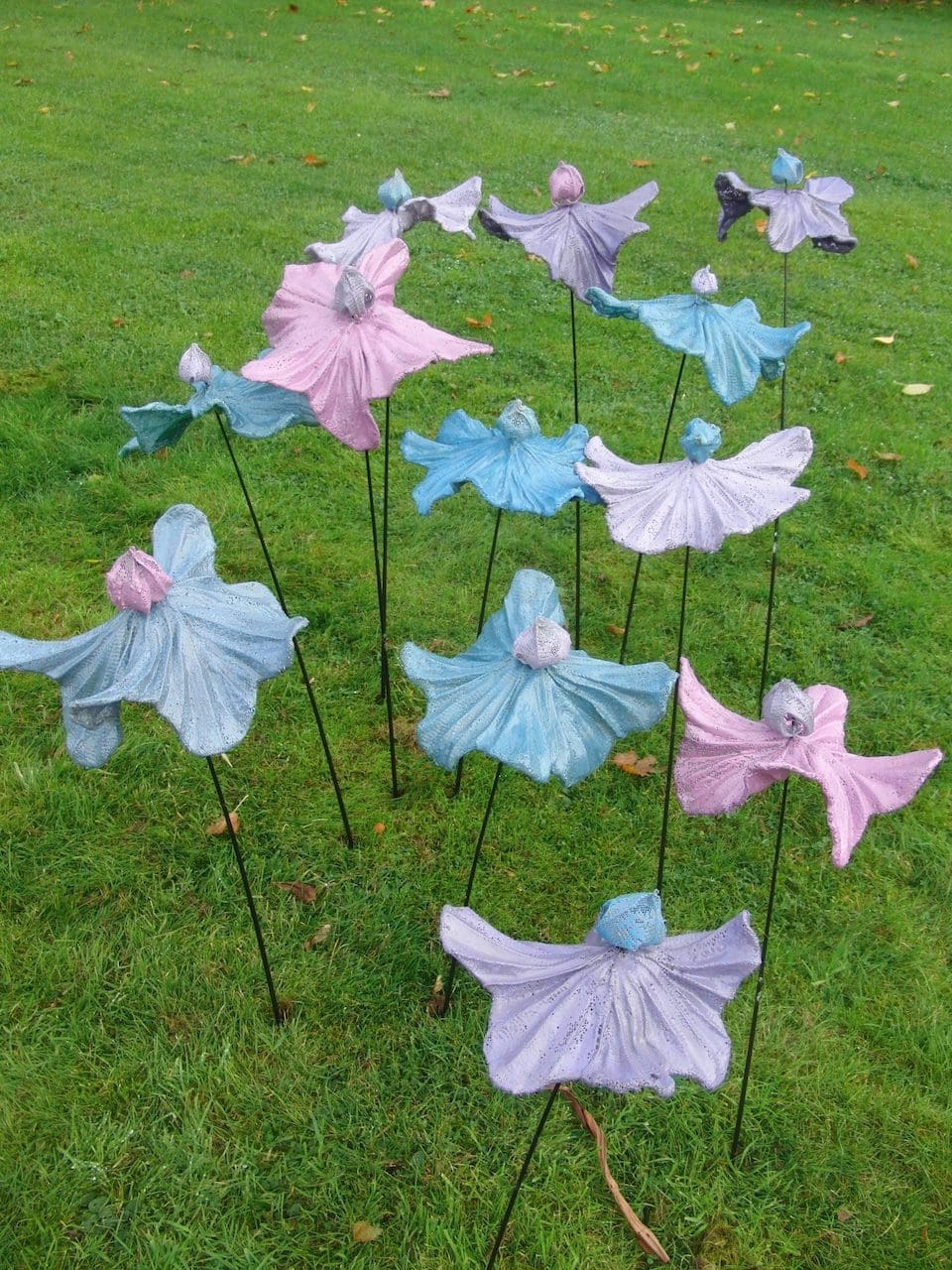 Drift (Colourful Collection Flower statues)