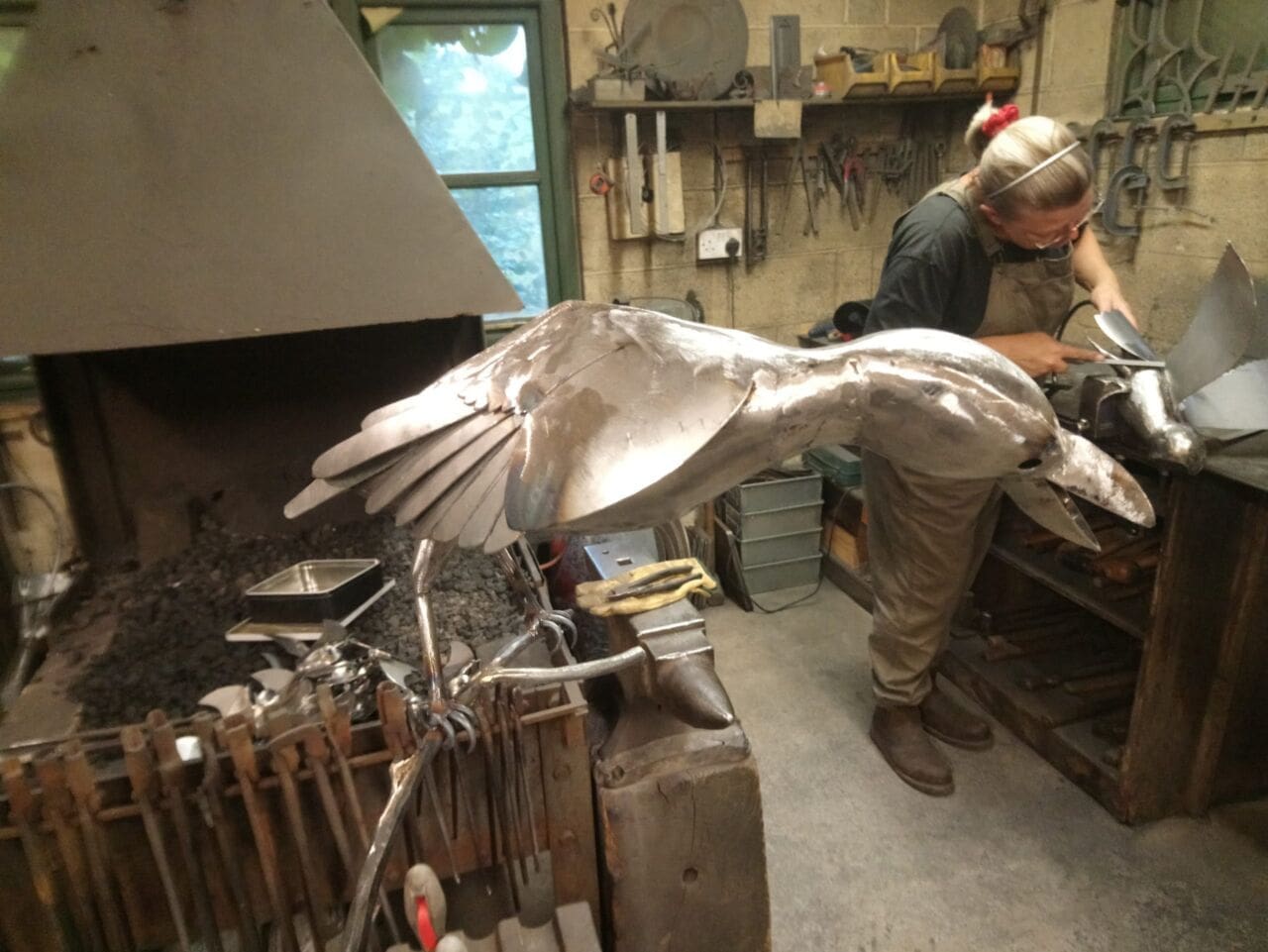 Crow (Lifesize Forged Mild Steel Bird sculpture) - Image 5