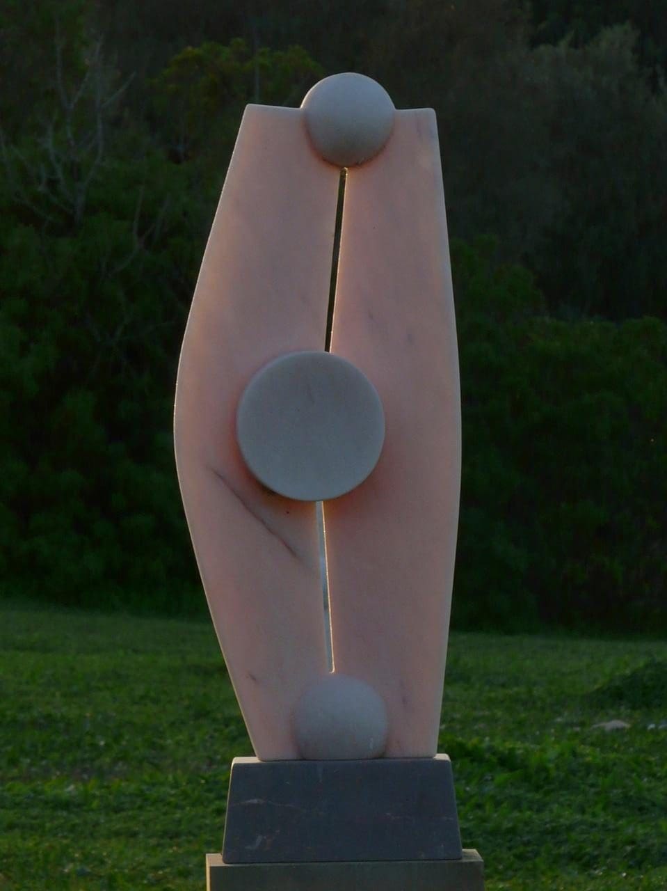 Transit of Venus (Abstract Modern Scientific statue) - Image 3