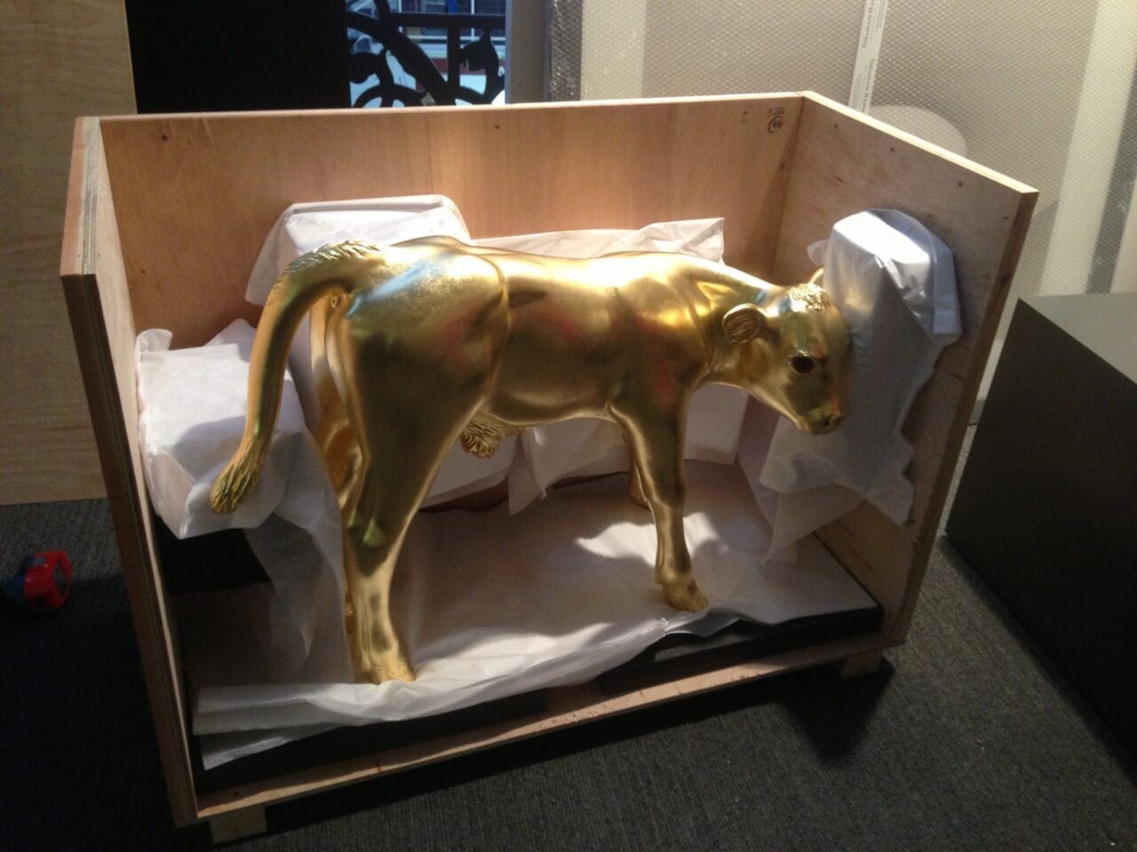 Golden Calf (Gilded Carved Wood Lifesize sculpture) - Image 2