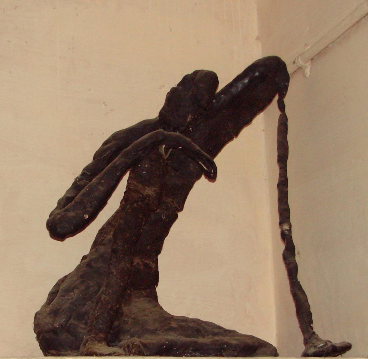 Lady in Wild Guess (Small Abstract Sitting Women statue)