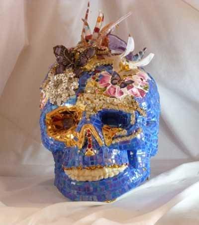 Vanitas/Skull 1 (Blue Mosaic Irreverent garden sculptures)