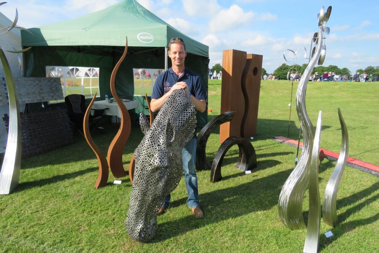 Forever Grazing (Large Horse Head Metal sculpture) - Image 5