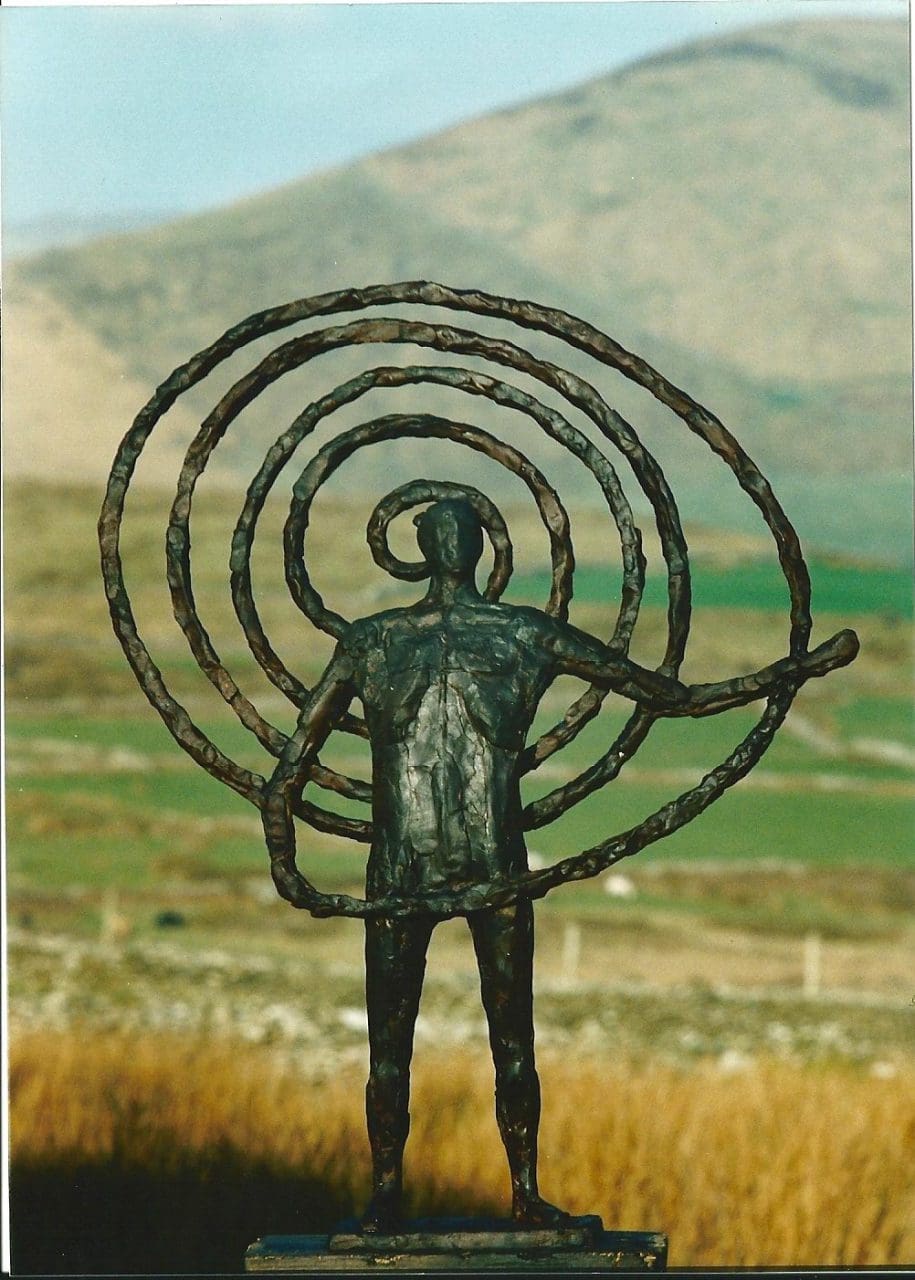 Celtic Spiral (Small figurative Contemporary statue)