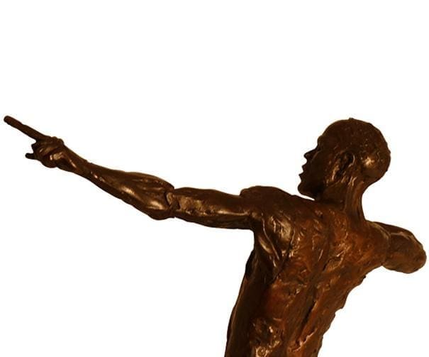Usain Bolt (Bronze Small Interior Athlete sculpture) - Image 4