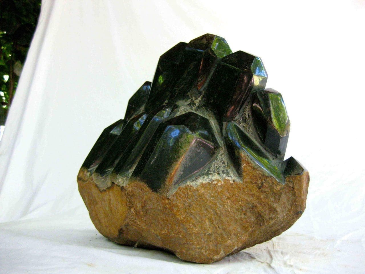 Black Quartz (Carved Quartz Abstract statues) - Image 2