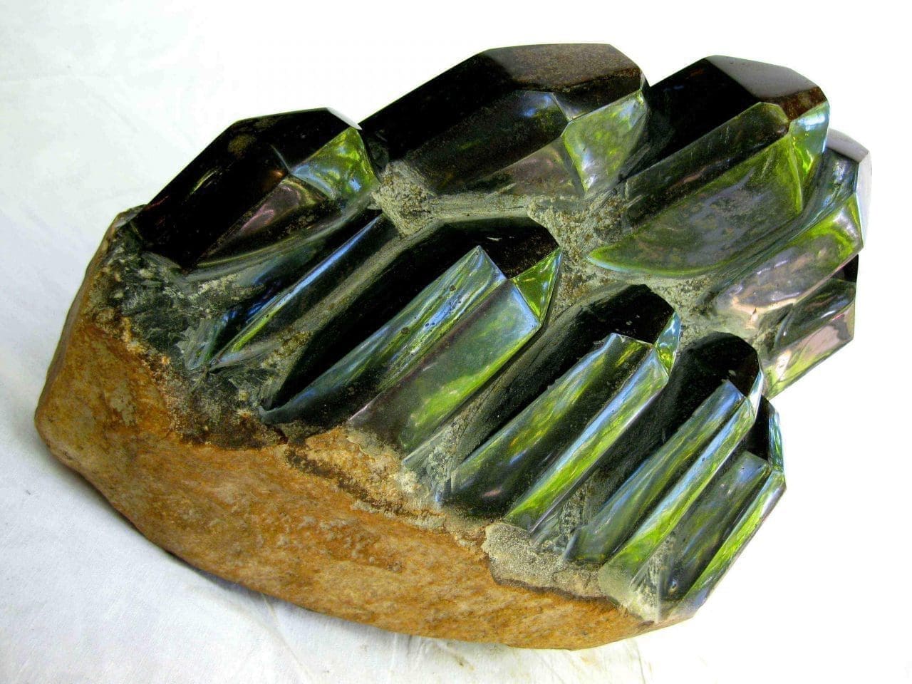 Black Quartz (Carved Quartz Abstract statues) - Image 5