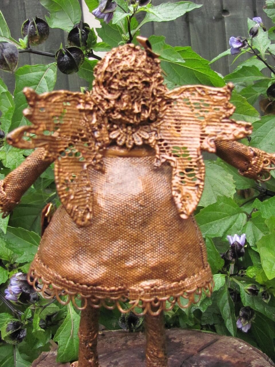 Carfina (recycled materials faerie) - Image 3