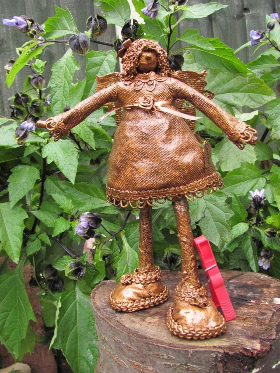 Carfina (recycled materials faerie) - Image 4