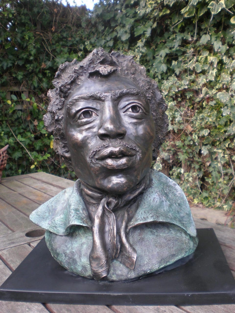 Jimi Hendrix (Bust Head Portrait Musical Legend statue)