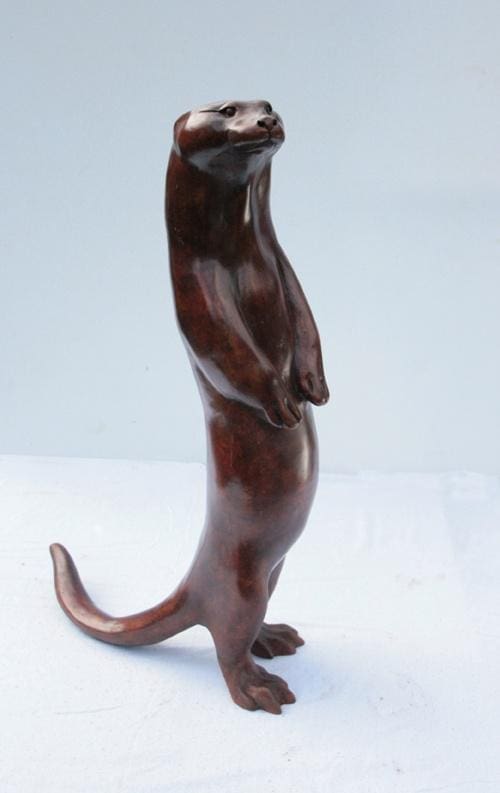 Begging Otter life size (Bronze Upright statue)