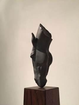 Horse at Water 22 (Metal Head Drinking statue)