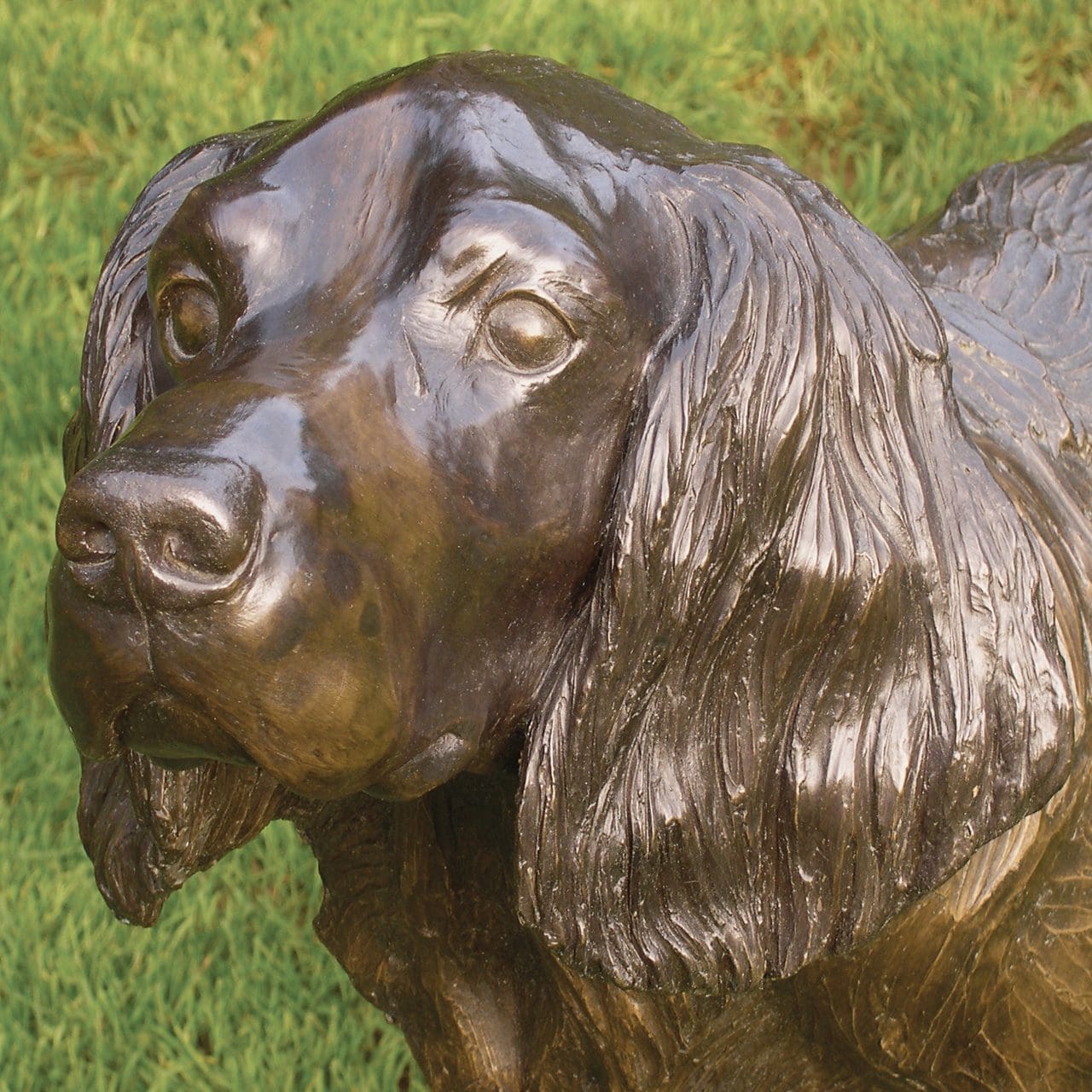 Springer Spaniel (Lifesize Waiting Dog Sculpture) - Image 2