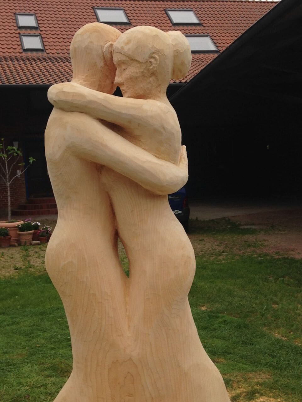 Tango (Dancing Couple Carved Tree Wooden statue) - Image 2