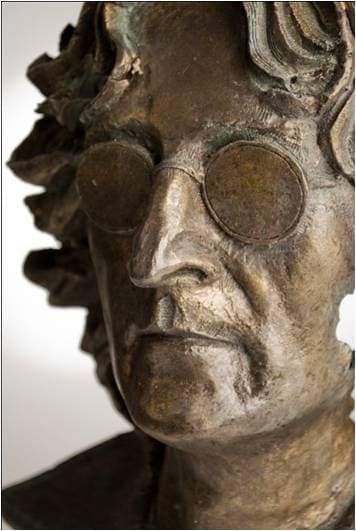 Imagine (John Lennon Bust Lost Icon Series No 1 statue) - Image 2