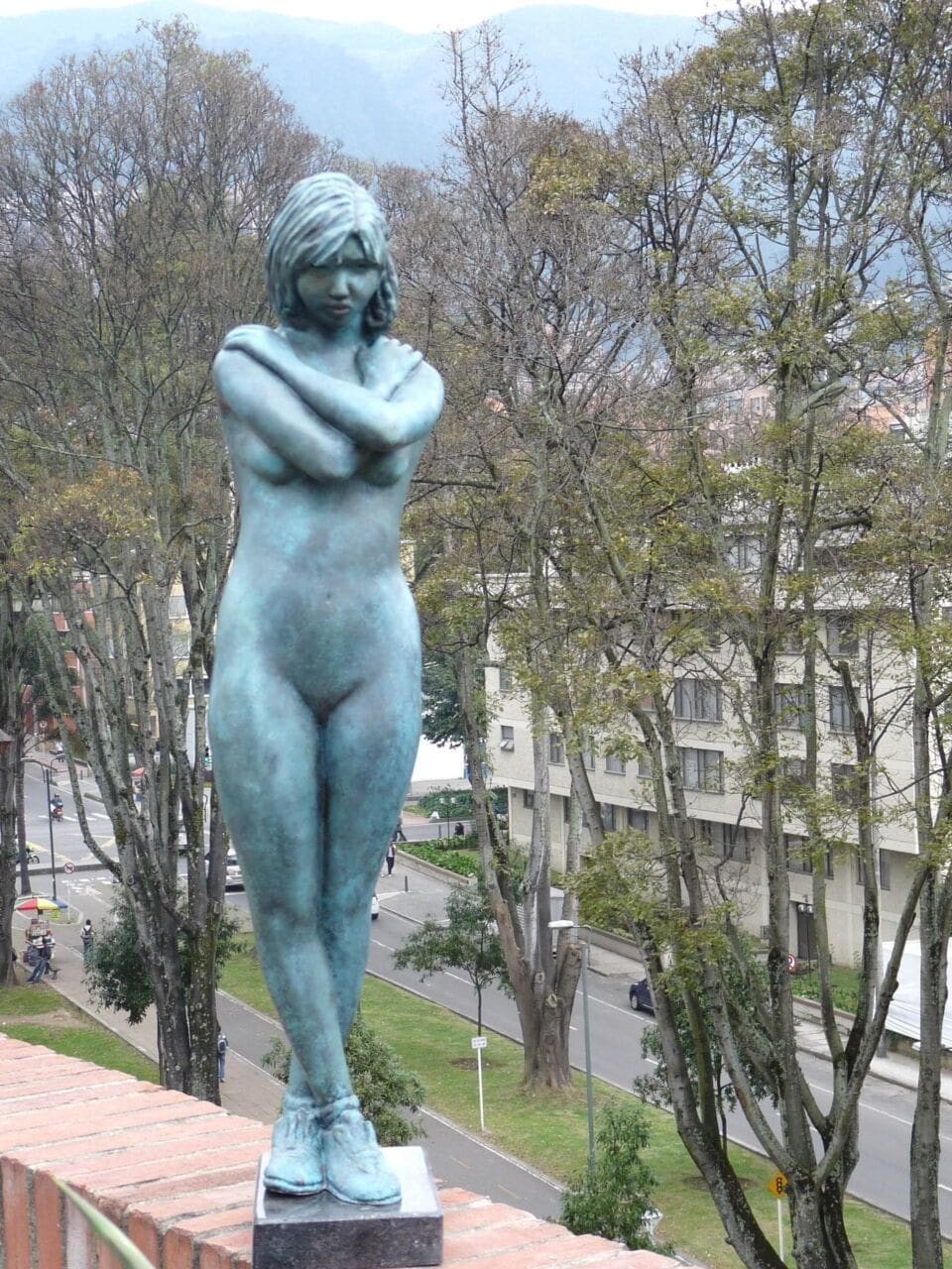 Blue Girl (Small Nude Girl Garden Bronze statue)