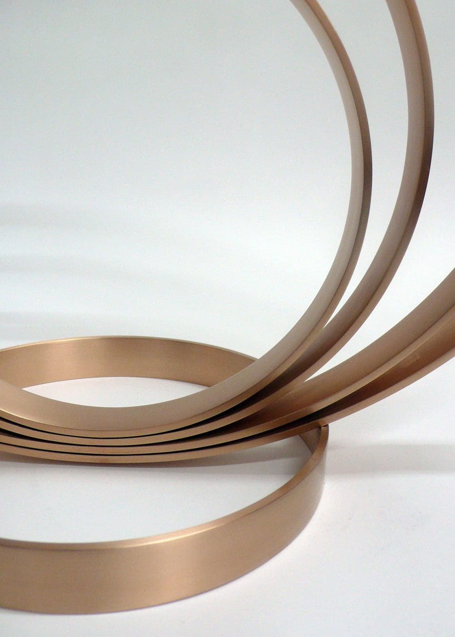 Loop XX (Concentric Circles Bronze abstract sculptures) - Image 3