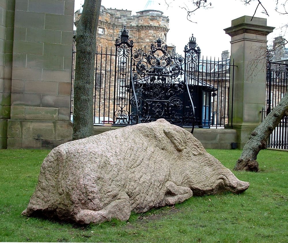 Wild Boar (Big Carved Stone Abstract Outdoor Statues) - Image 2