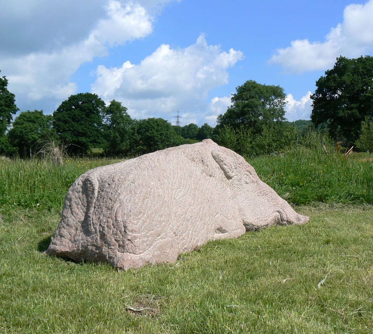 Wild Boar (Big Carved Stone Abstract Outdoor Statues) - Image 4