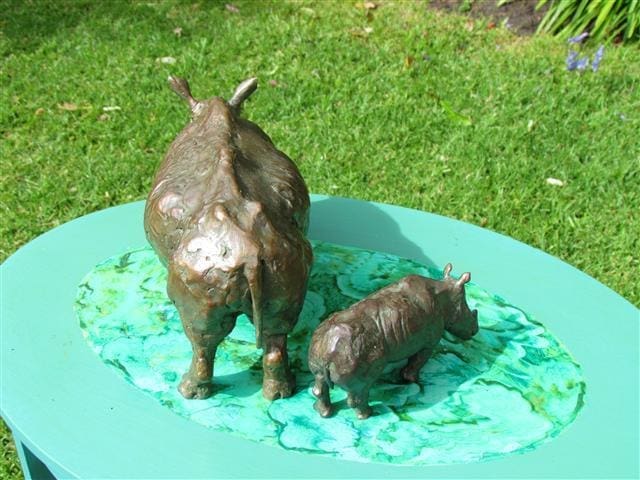 White Rhino and Calf (Bronze Rhinoceros sculpture) - Image 4