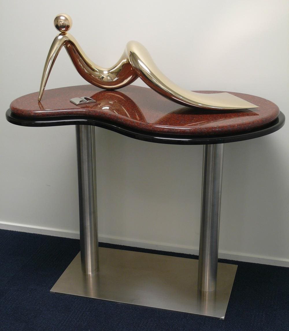 Woman Reading (Abstract Indoor Bronze Lying statuette) - Image 3