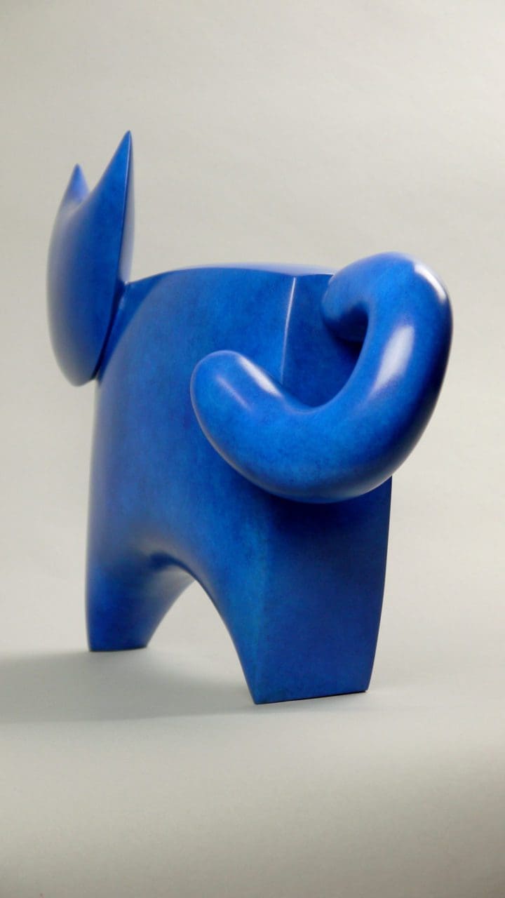 C@ II (Minimalist Bronze Blue Cat statue) - Image 5