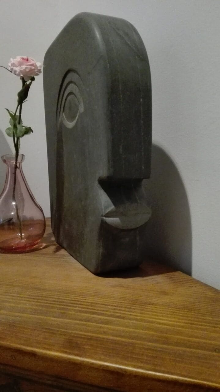 Ulithi (SOLD Primitive Man`s Head statue)