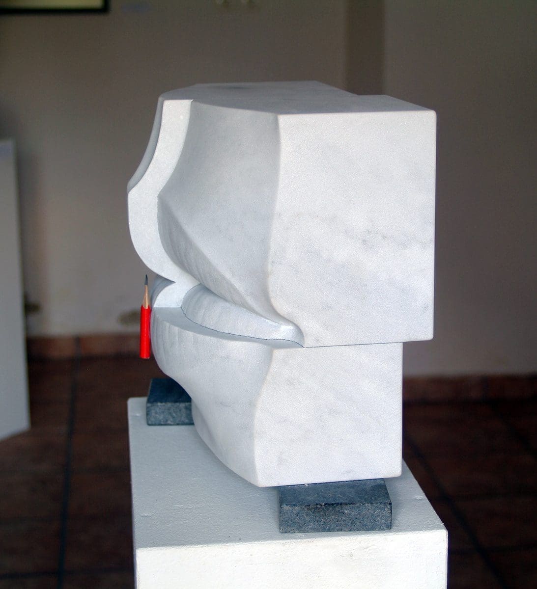 The Kiss of Muse/Inspiration (Abstract White Lips Carving) - Image 4