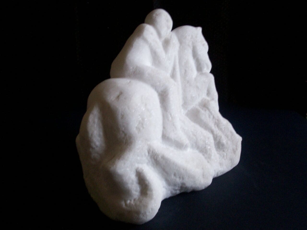 Battle, Small Carved Marble Mounted Horse sculpture, - Image 2