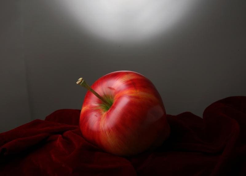 Red Apple (Large Wood Carved Fruit sculptures) - Image 3