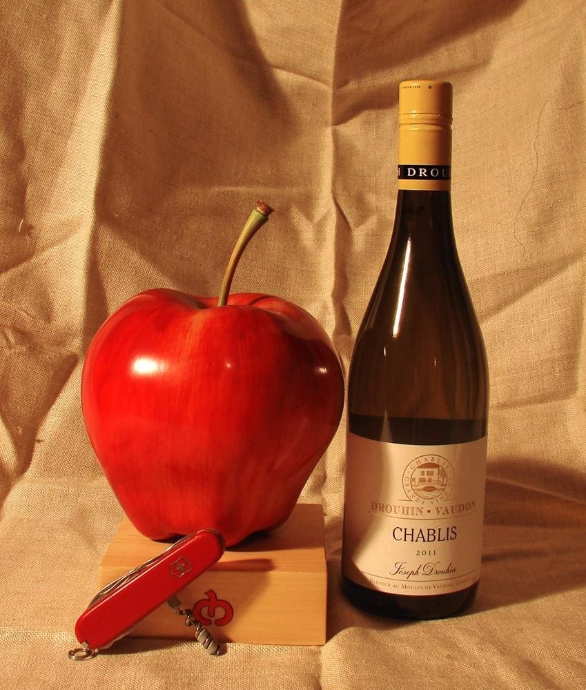 Red Apple (Large Wood Carved Fruit sculptures) - Image 4