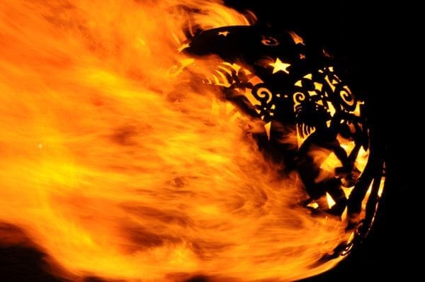 Fireball sculpture on Water (Big Steel Round statues) - Image 5