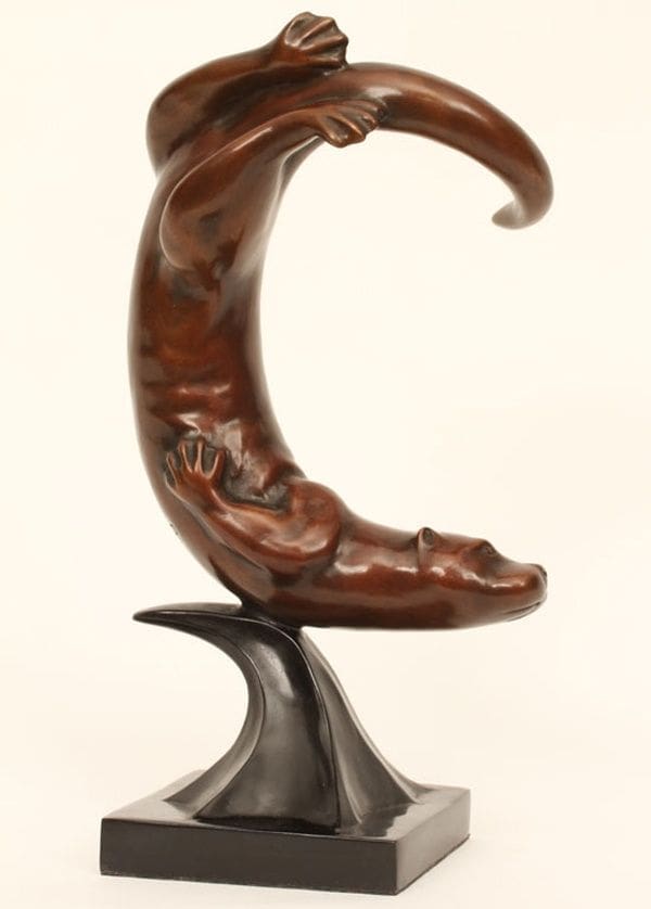 Playful Otter (Small Bronze Indoor statue/statuette) - Image 2