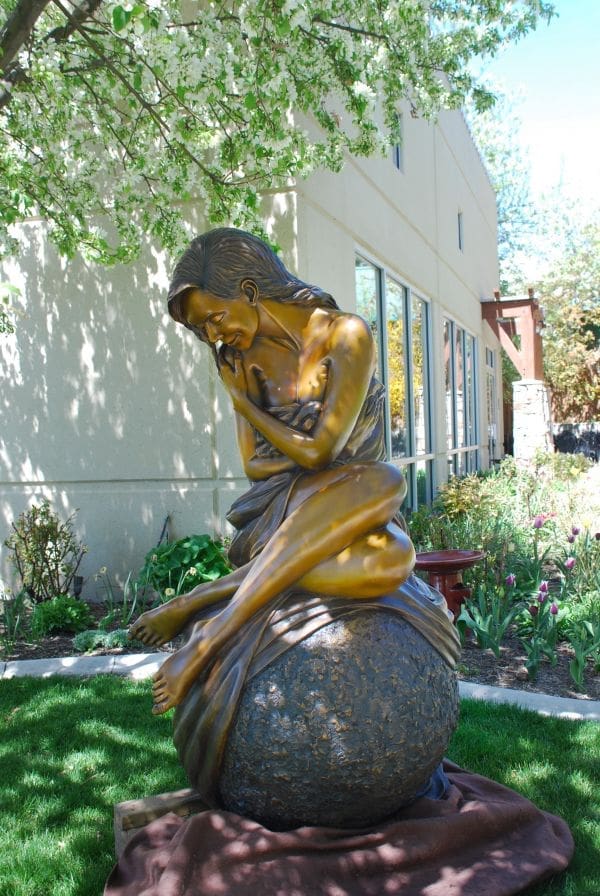 "Solitaire" -  life size female form, nude bronze statue. (152 cm high) - Image 2