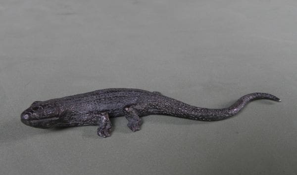 Lizzard (P) (Little Pewter Basking Reptile sculpture)