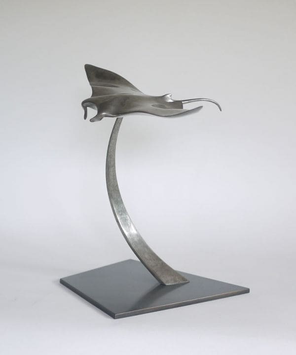 Manta Ray (Manta Ray Devil Fish Bronze statuette) - Image 3