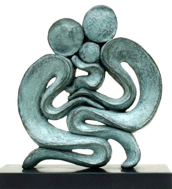 Bronze sculpture Full Circle by Gill Brown – abstract bird-inspired form symbolising renewal and balance.