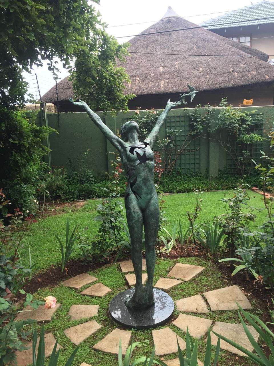 Large bronze sculpture “Free to Be Me” by Heidi Hadaway