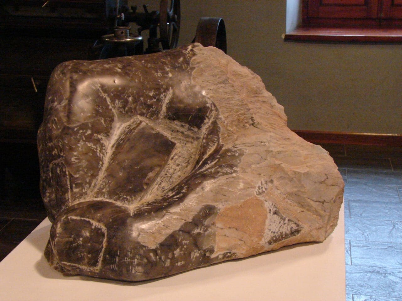 Creativity, Big Outsize Carved Hand Sculpture, - Image 3