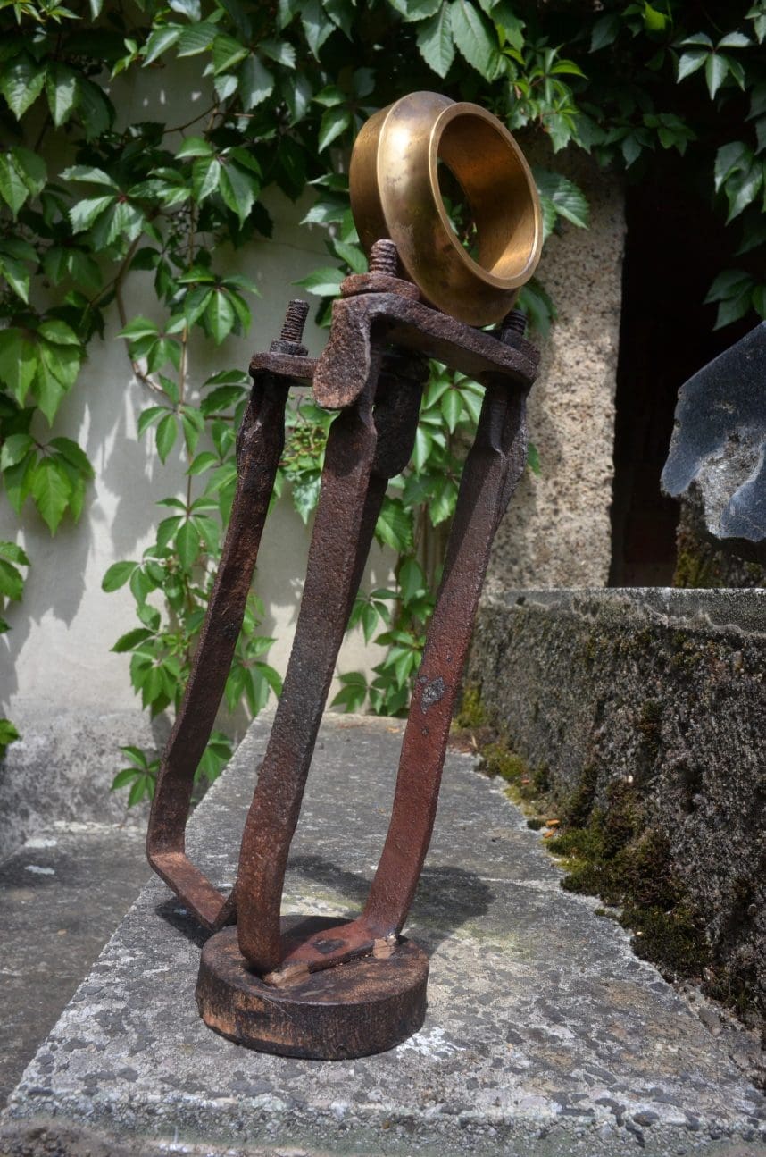 Angel (Abstract Contemporary Upcycled Metal Sculpture) - Image 2