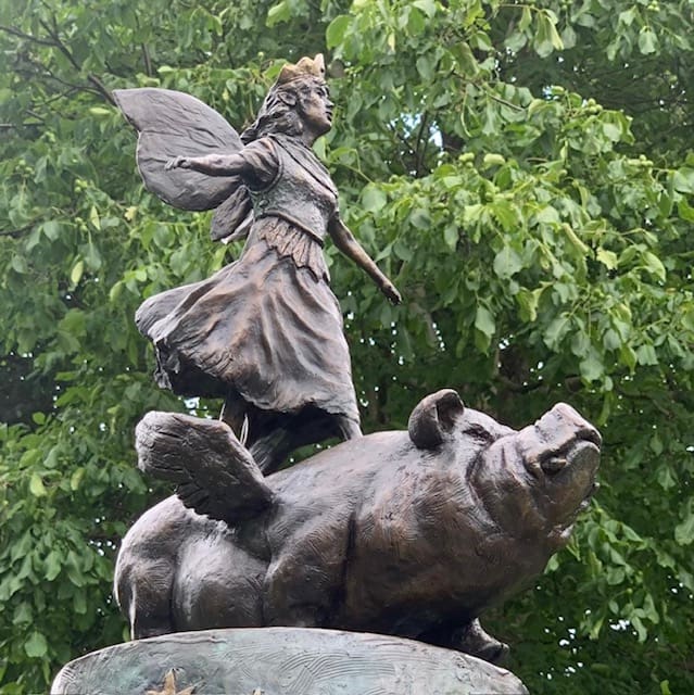 'The Fairy Queen' Standing on Flying Pig Sculpture - Image 8