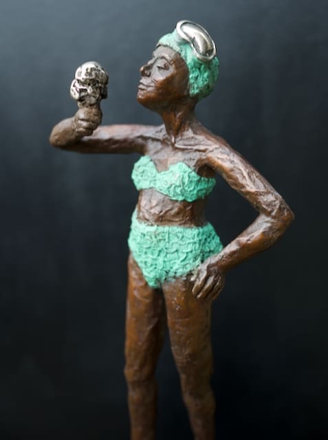 Ice Cream Girl (BronzeAmusing Sculpture) - Image 10