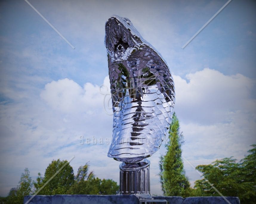 Cobra Head Statue Steel - Image 3